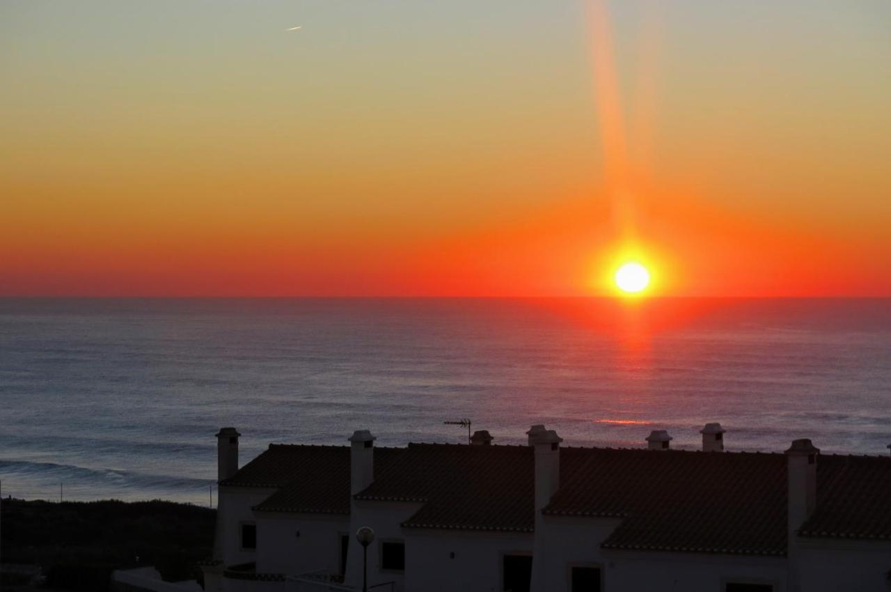 Ericeira Soulsurfers Guesthouse מראה חיצוני תמונה